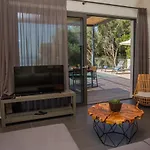 Вилла Brand New Lefka With Private Pool At Platies