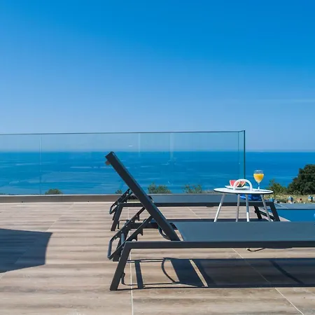Villa Lefka With Private Infinity Pool & Panoramic Sea Views Villa *